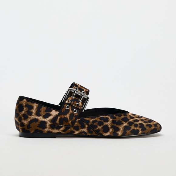 ZARA ANIMAL PRINT BALLET FLATS - Picture 2 of 5